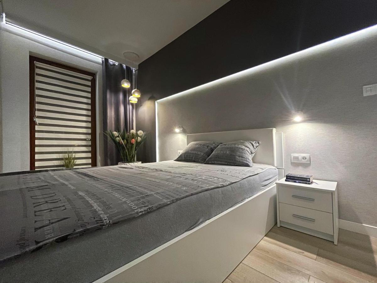 4Uapart-Apartment Suite Platan Grey Swinoujscie Exterior photo